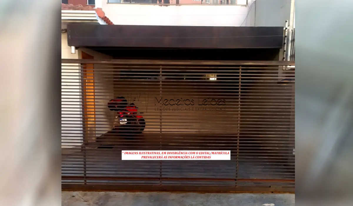 LOTE 001 - IMÓVEL COMERCIAL EM MARINGÁ  (ZONA 03) - 290,00 M²